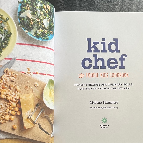 Kid Chef The Foodie Chef cookbook - Picture 3 of 4